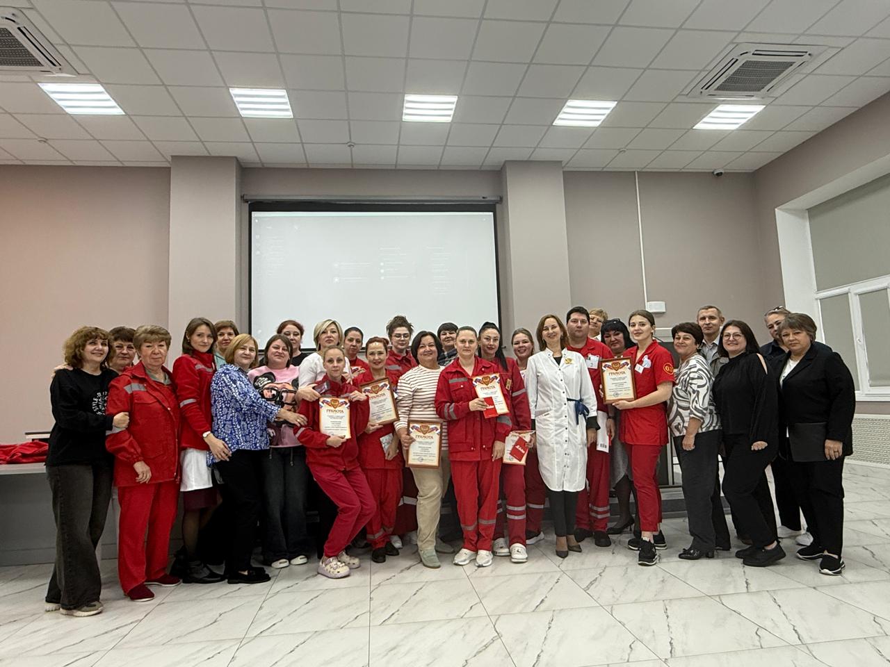 В краевой БСМП прошёл конкурс фельдшеров "скорой"